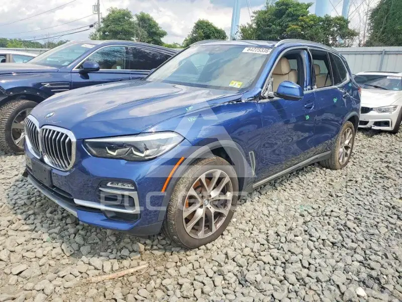 2021 BMW X5 photo