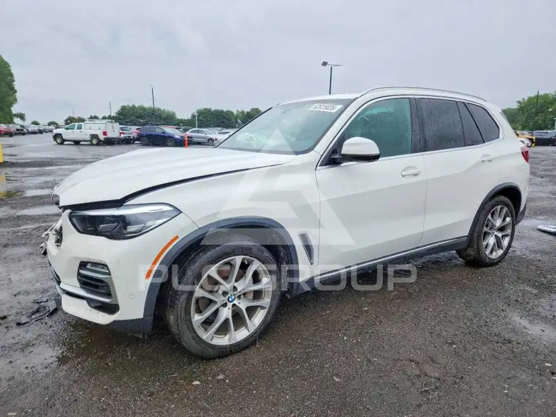 2021 BMW X5 фото
