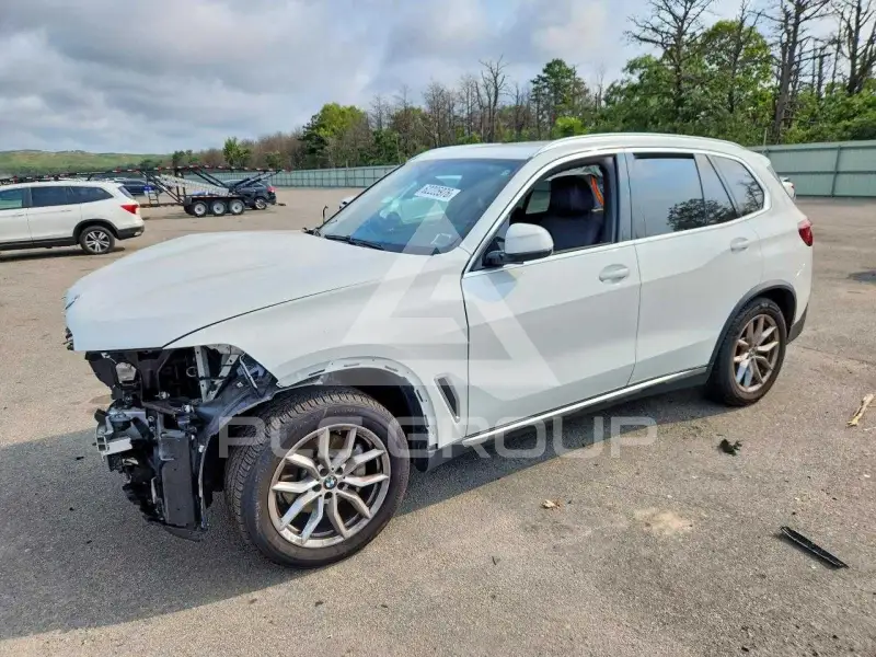 2021 BMW X5 фото
