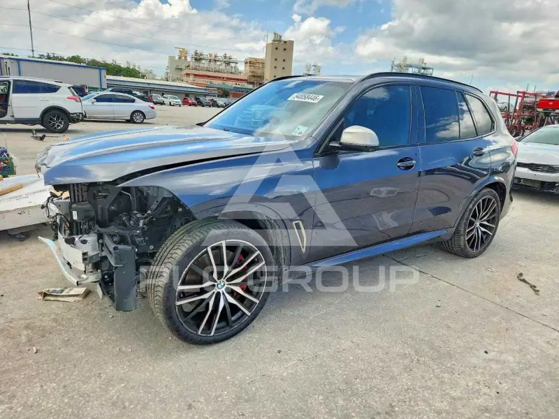 2021 BMW X5 фото