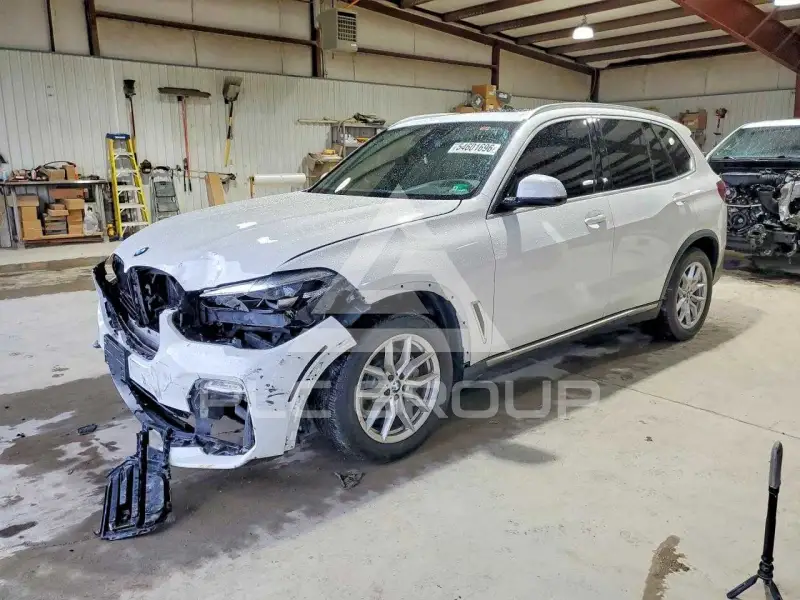 2021 BMW X5 photo