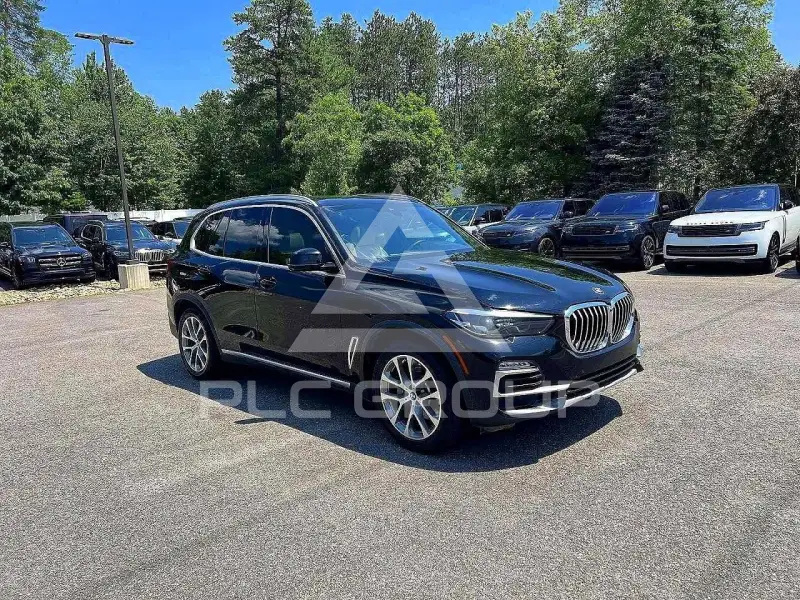2021 BMW X5 фото