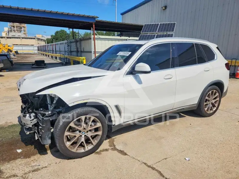 2021 BMW X5 фото