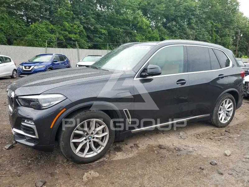 2021 BMW X5 фото