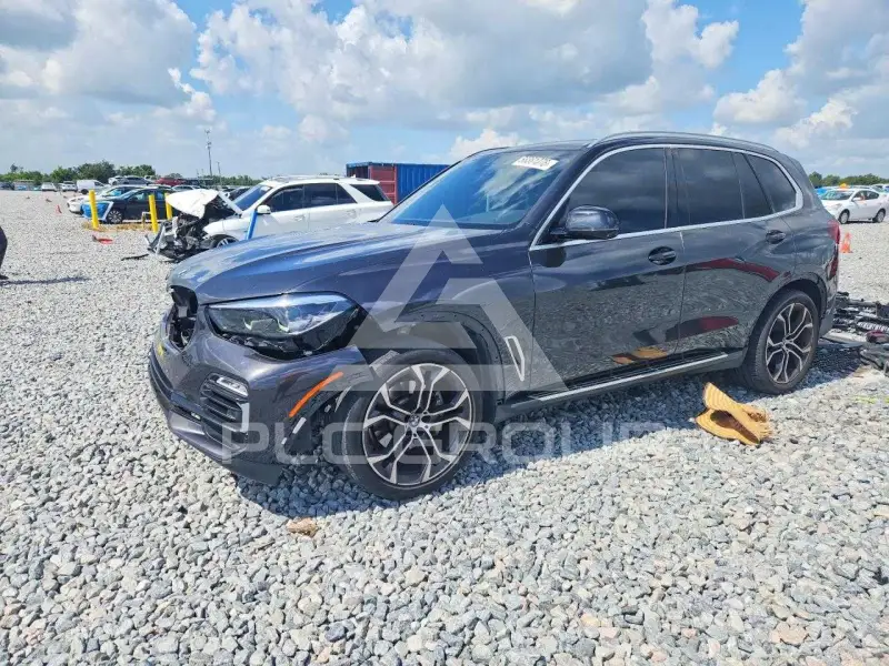 2021 BMW X5 фото