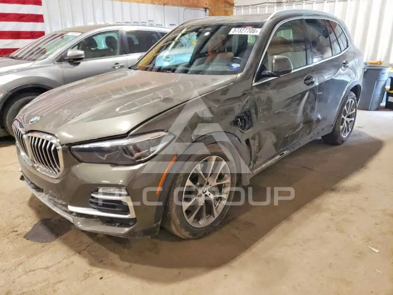 2021 BMW X5 фото