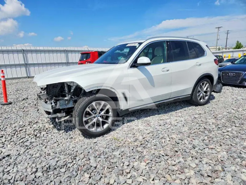 2021 BMW X5 фото