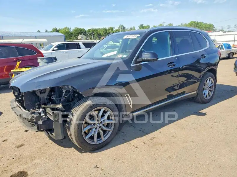 2021 BMW X5 photo