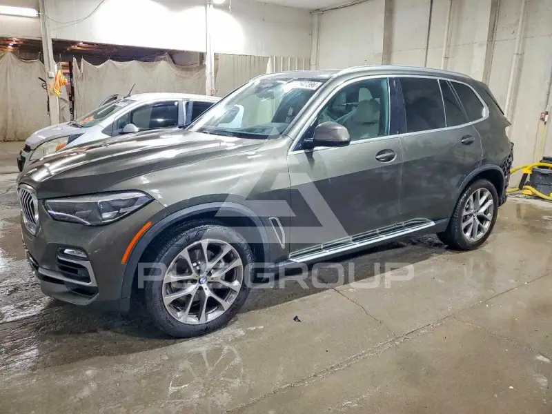 2021 BMW X5 фото