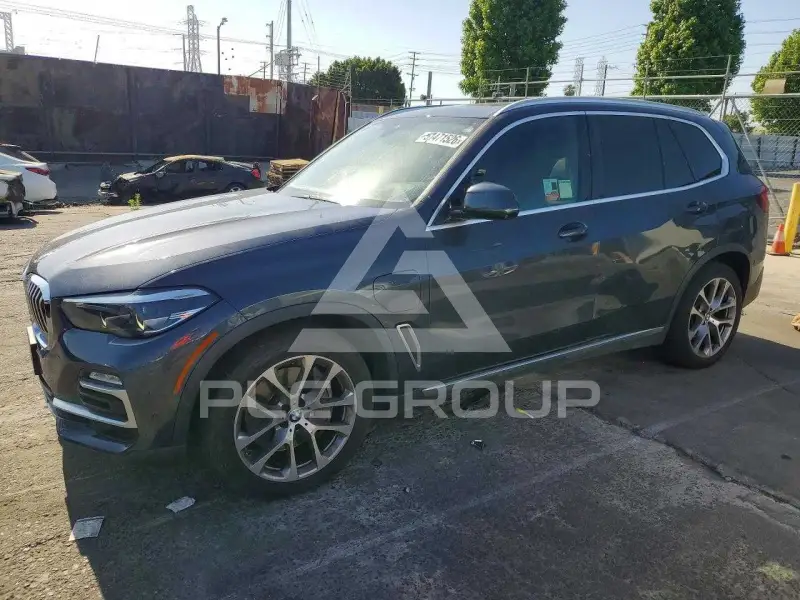2021 BMW X5 photo