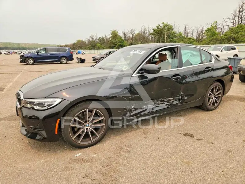 2021 BMW 330 фото