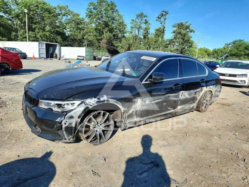 2021 BMW 330 фото