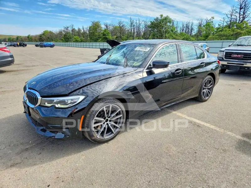 2021 BMW 330 фото