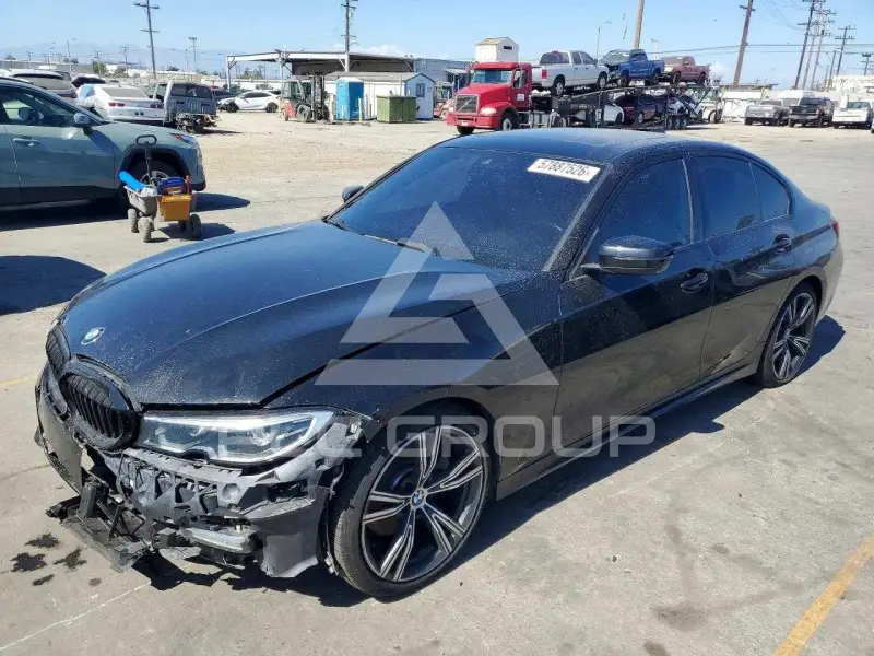 2021 BMW 330 photo