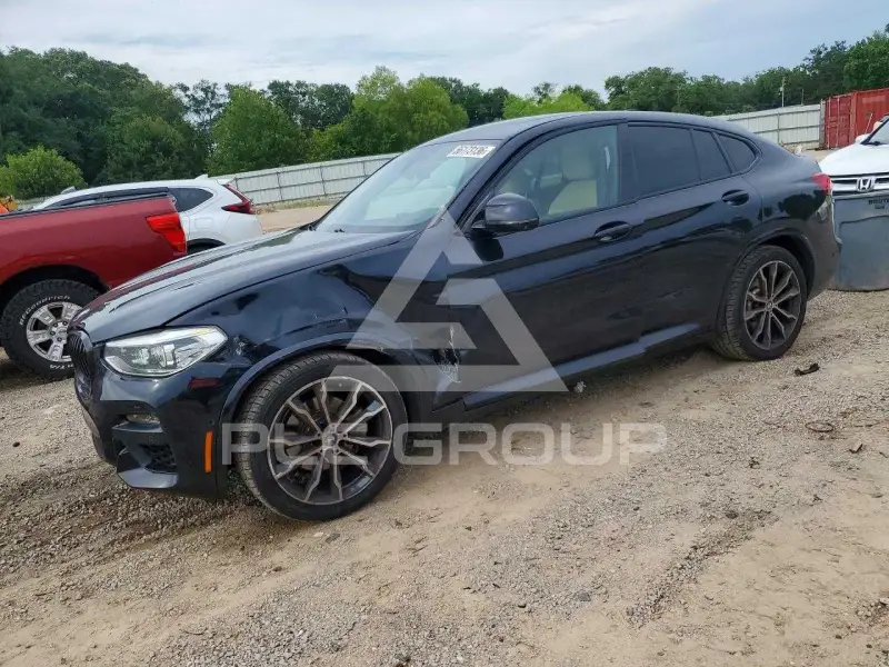 2021 BMW X4 photo