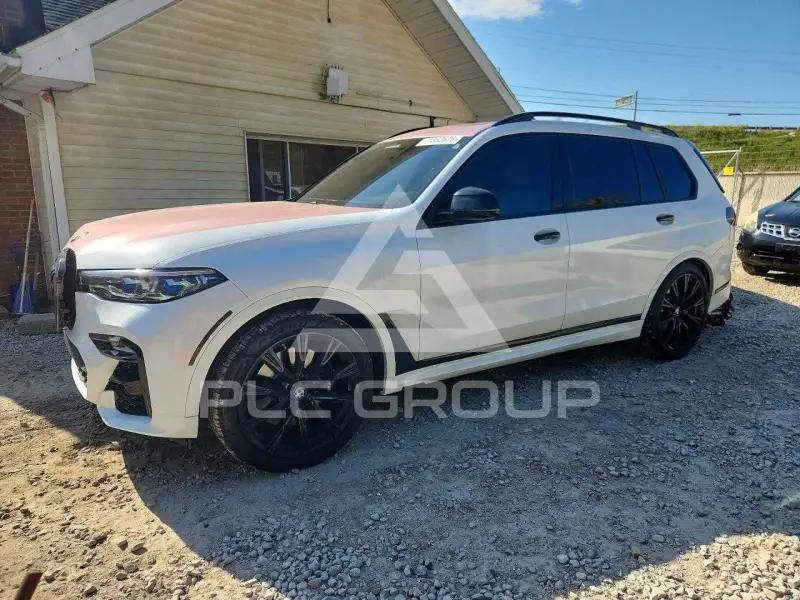 2021 BMW X7 фото