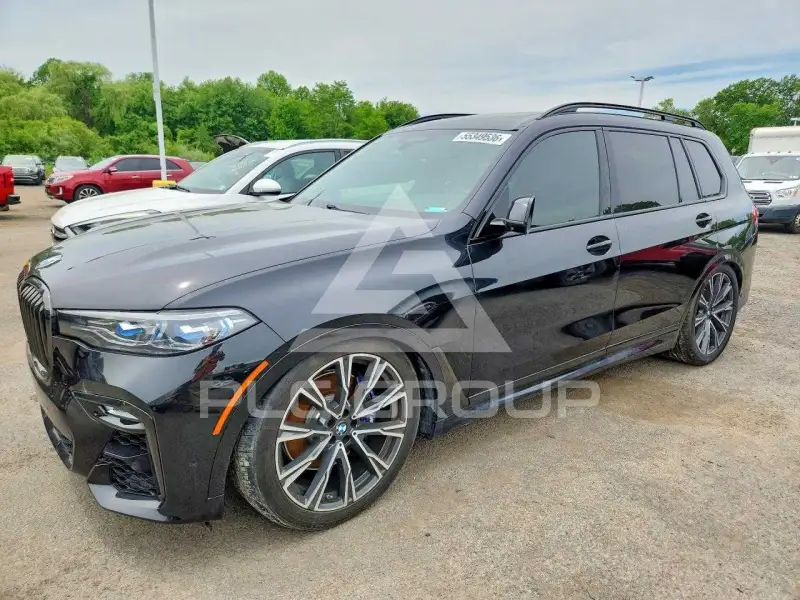 2021 BMW X7 photo