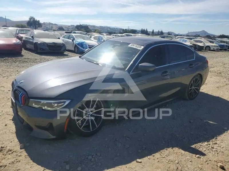 2021 BMW 330 фото