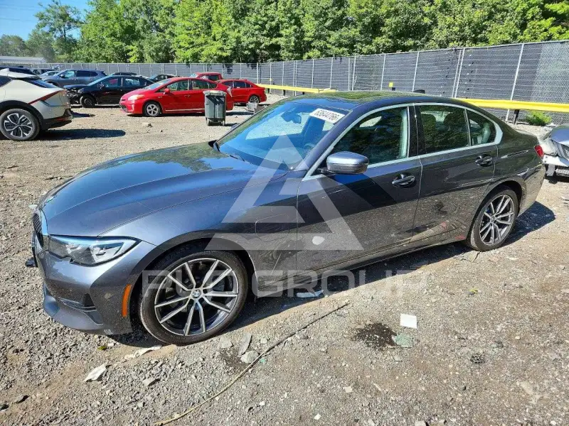 2021 BMW 330 фото