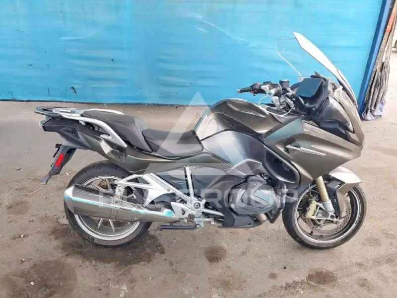 2021 BMW R1250 фото