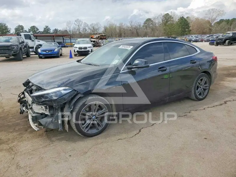 2021 BMW 228 фото