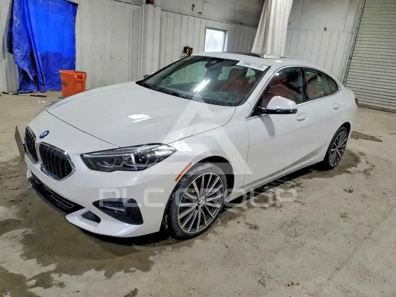 2021 BMW 228 фото