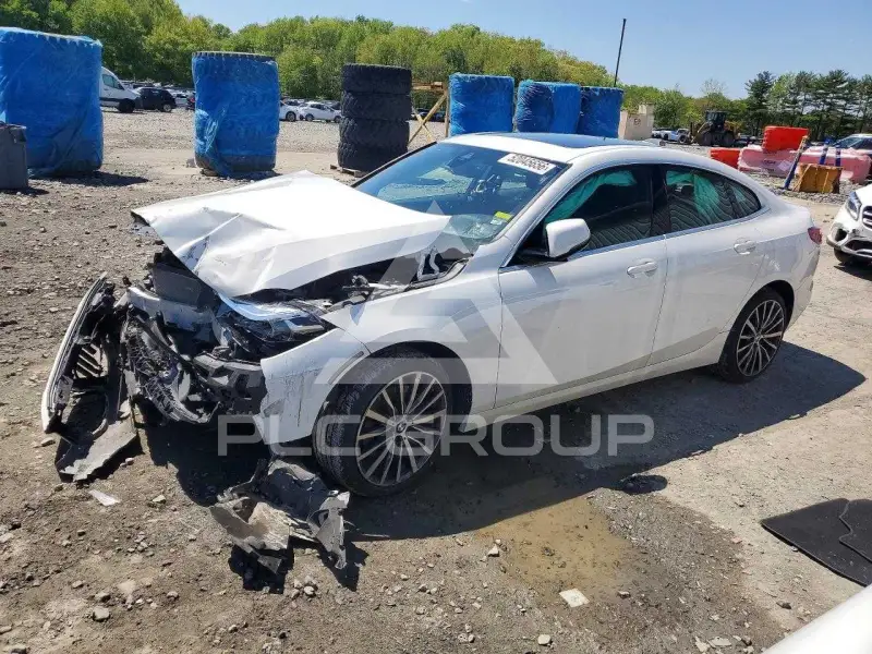 2021 BMW 228 photo