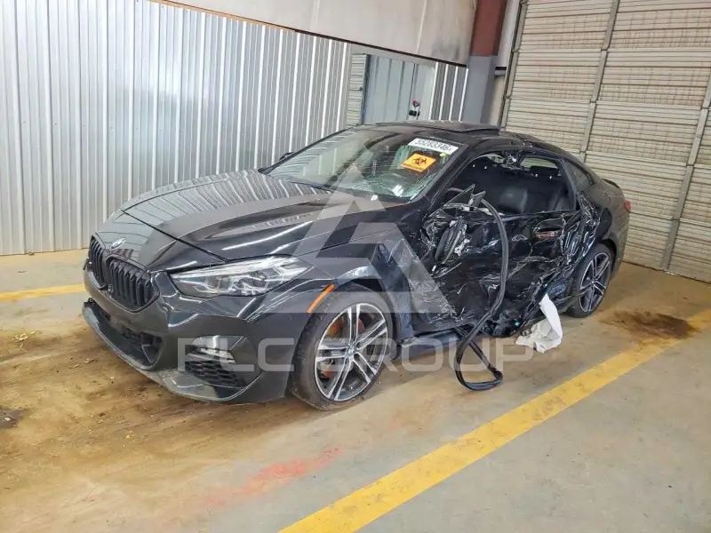 2021 BMW 228 фото
