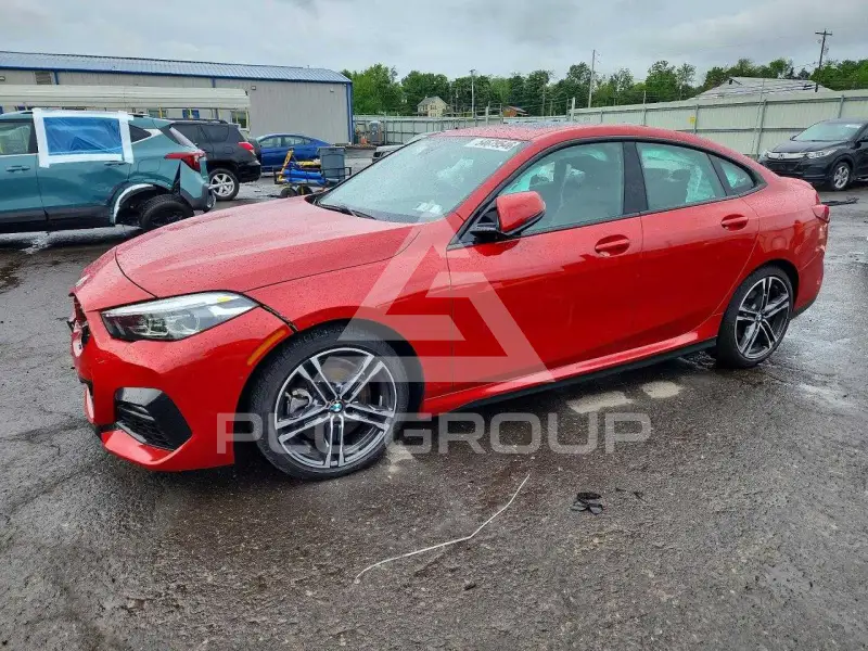 2021 BMW 228 фото