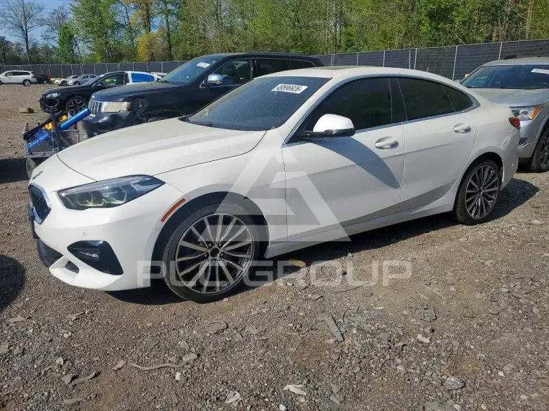 2021 BMW 228 photo