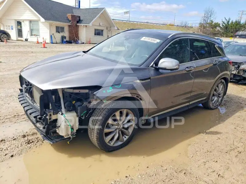 2021 Infinity QX50 photo