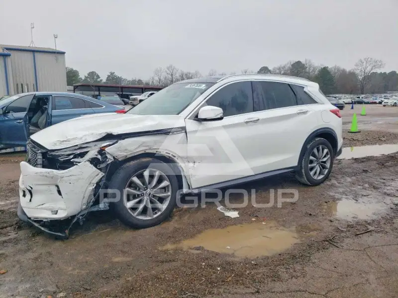 2021 Infinity QX50 photo