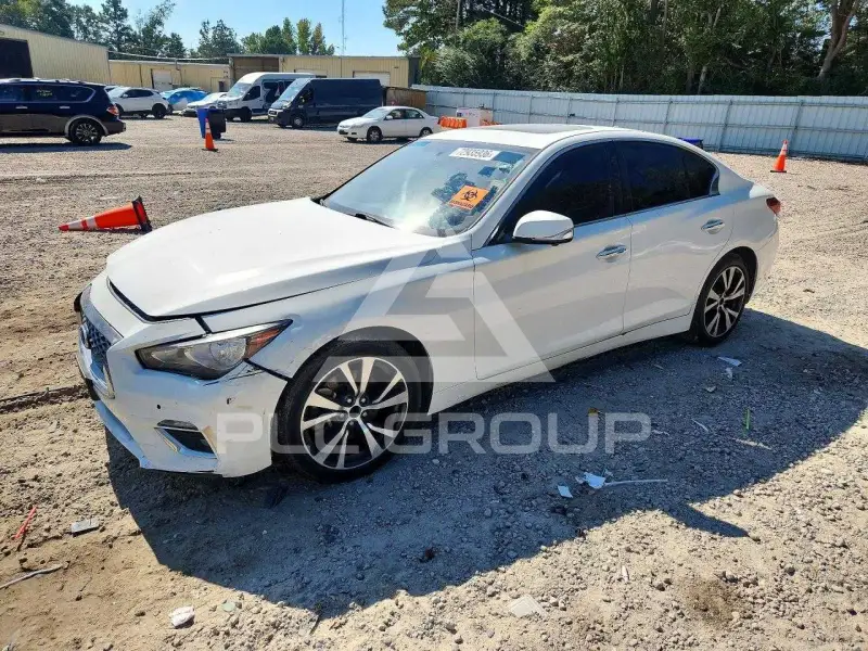 2021 Infinity Q50 фото