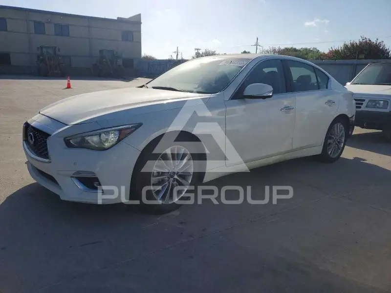 2021 Infinity Q50 фото