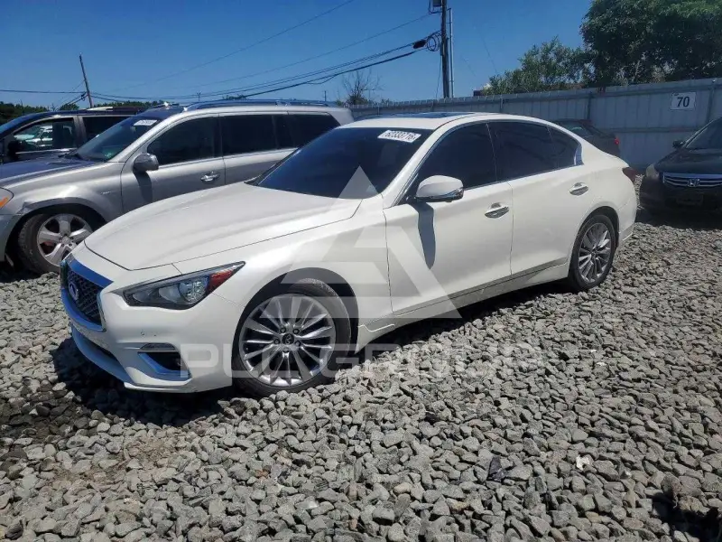 2021 Infinity Q50 фото