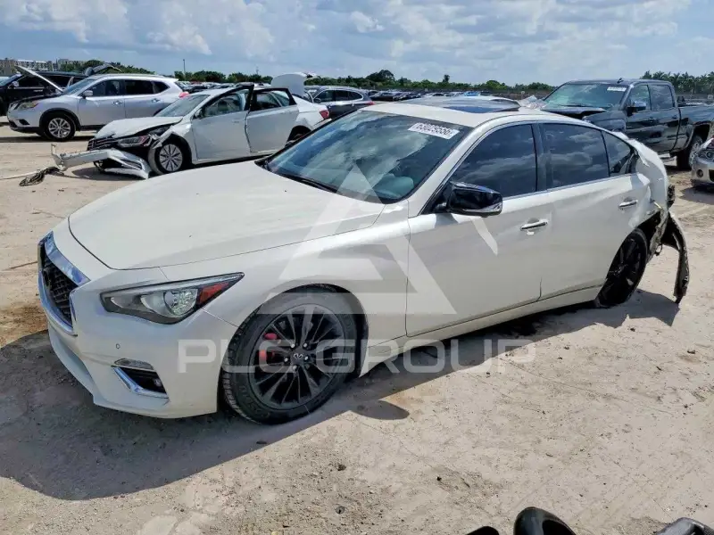 2021 Infinity Q50 фото