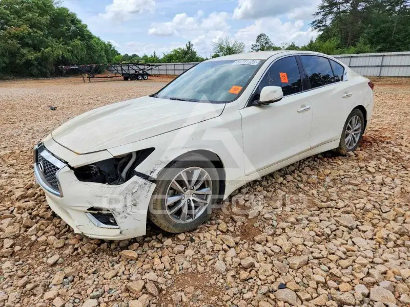 2021 Infinity Q50 фото