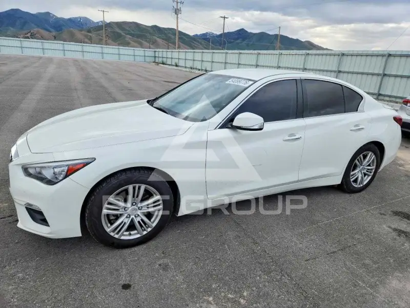 2021 Infinity Q50 фото