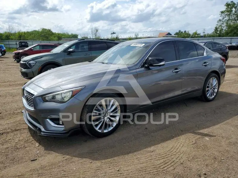 2021 Infinity Q50 photo