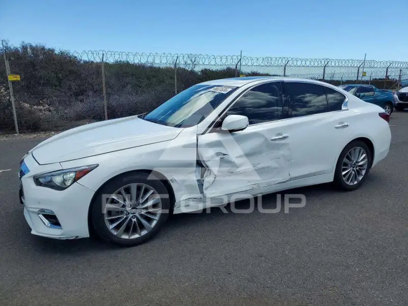 2021 Infinity Q50 фото