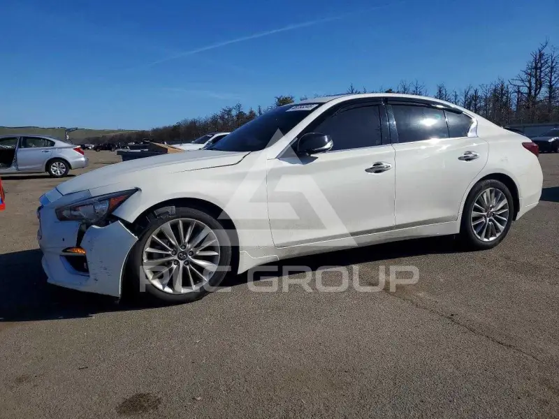 2021 Infinity Q50 фото