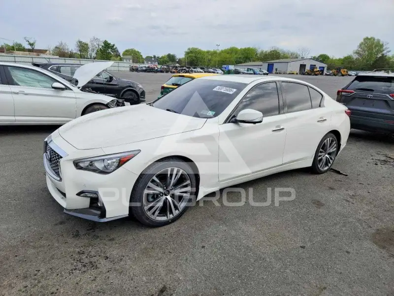 2021 Infinity Q50 фото