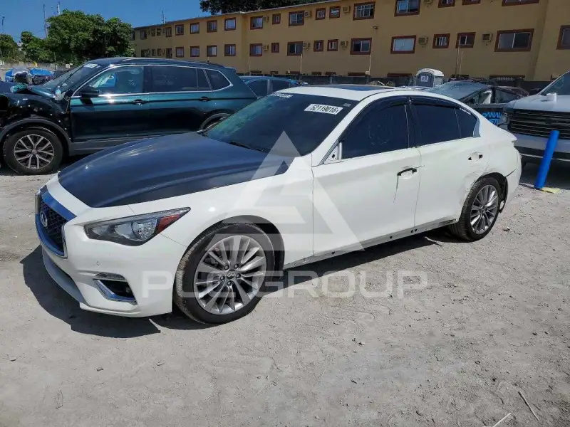 2021 Infinity Q50 фото