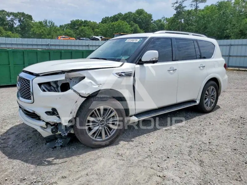 2021 Infinity QX80 photo