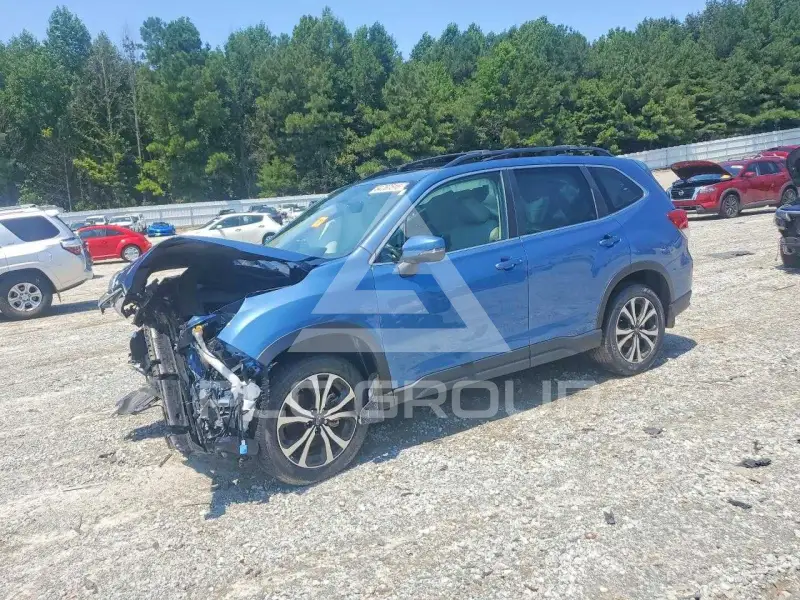 2021 Subaru Forester photo