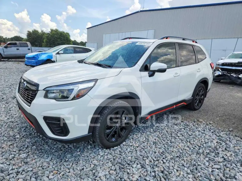 2021 Subaru Forester photo