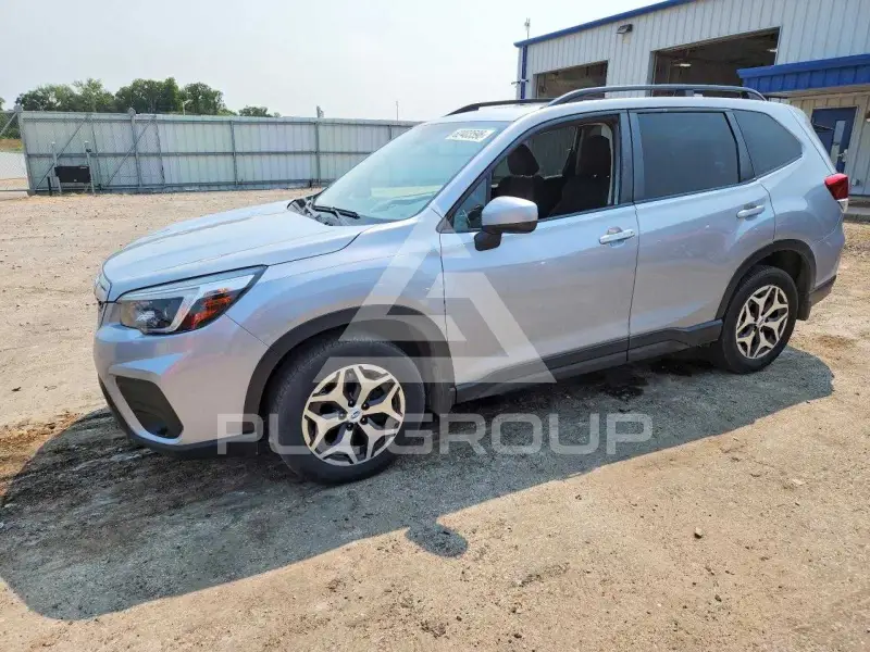 2021 Subaru Forester photo