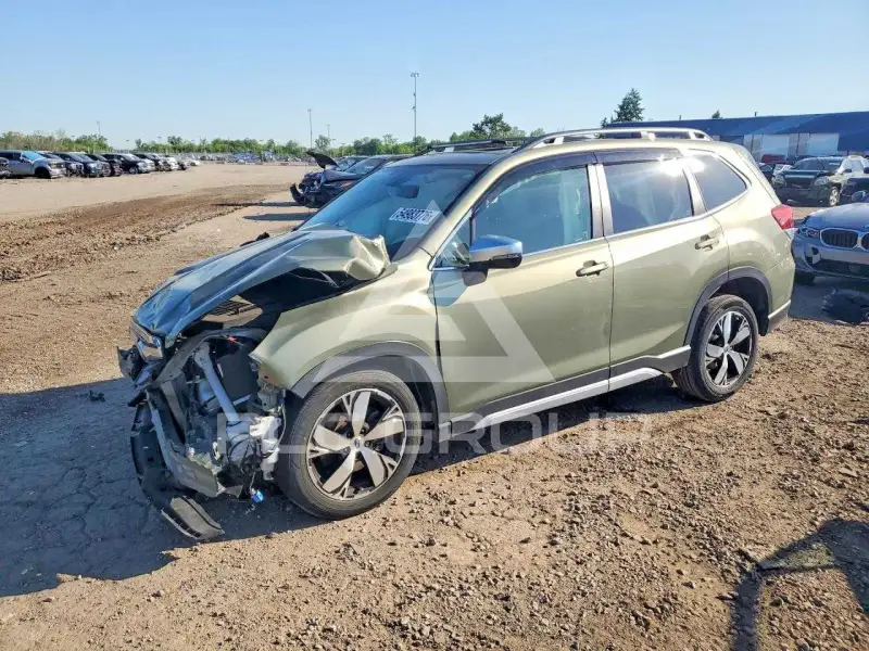 2021 Subaru Forester photo