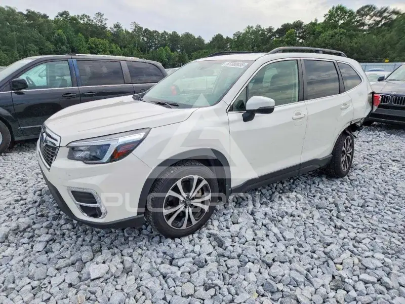 2021 Subaru Forester photo