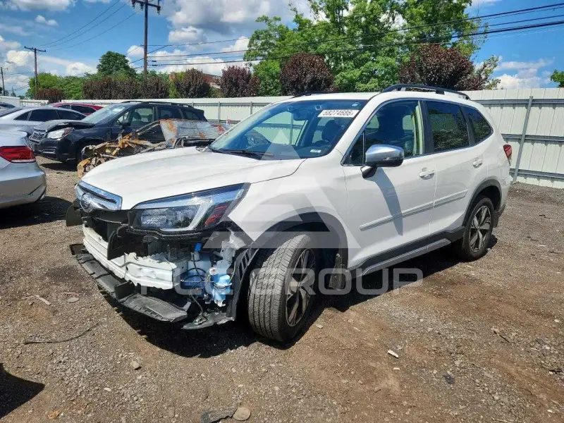 2021 Subaru Forester photo